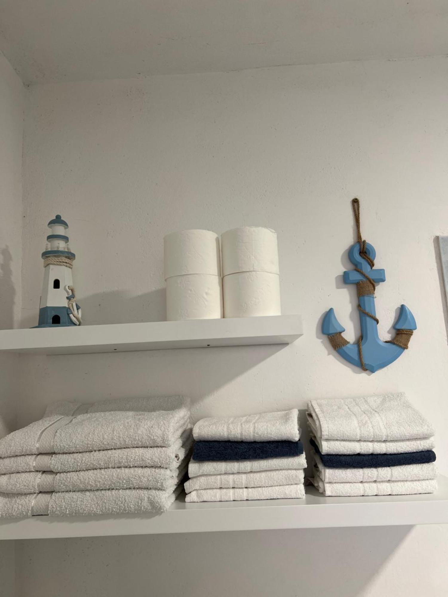 Apartment Viola Supetar Ngoại thất bức ảnh