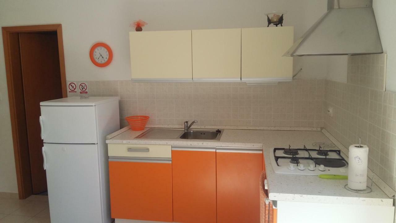 Apartment Viola Supetar Ngoại thất bức ảnh